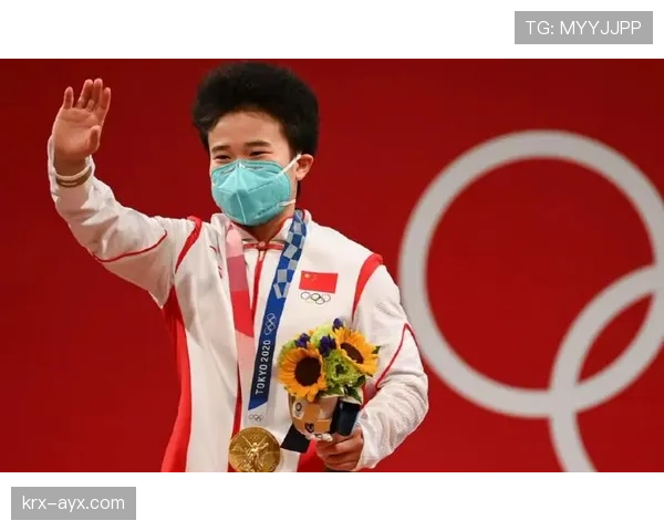 侯志慧拿金牌的气场，结账时的表情却像在拼优惠券，这反差把我笑趴